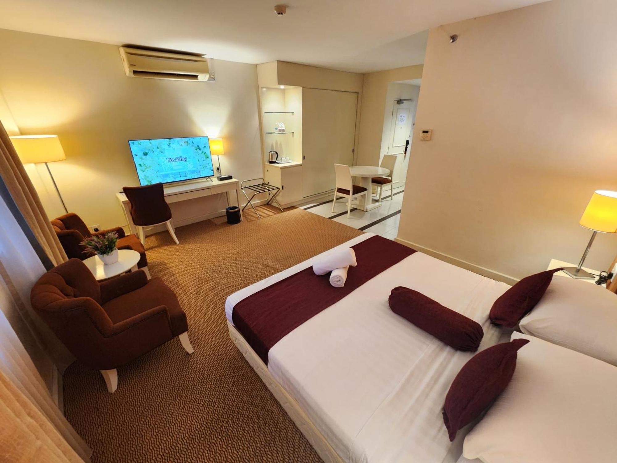 The Grand Puteri Hotel Kuala Terengganu Extérieur photo