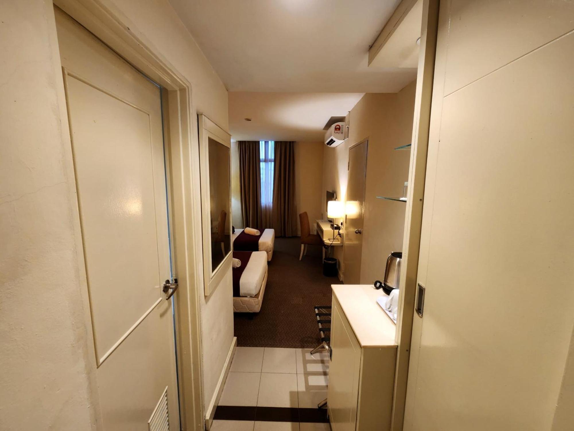 The Grand Puteri Hotel Kuala Terengganu Extérieur photo